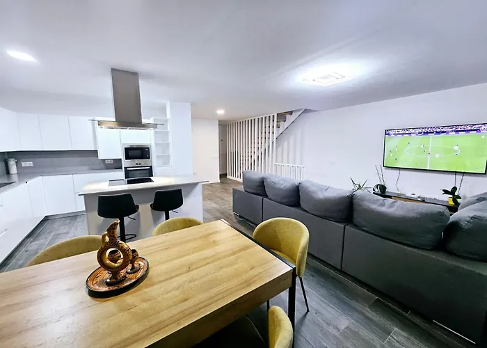 וילה Blue Moon *